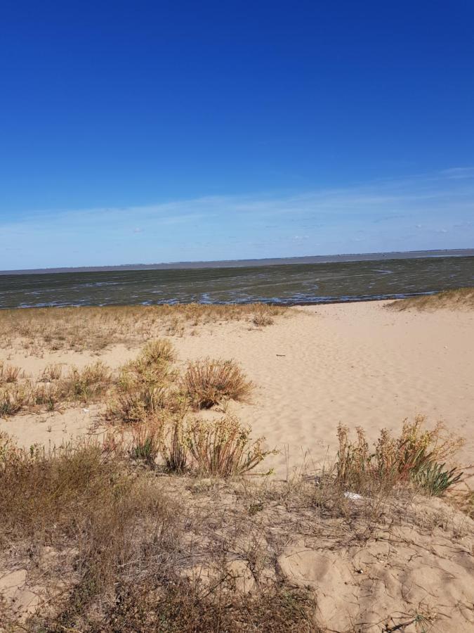 Arretez Vous A Oleron Villa Le Château-dʼOléron Екстериор снимка
